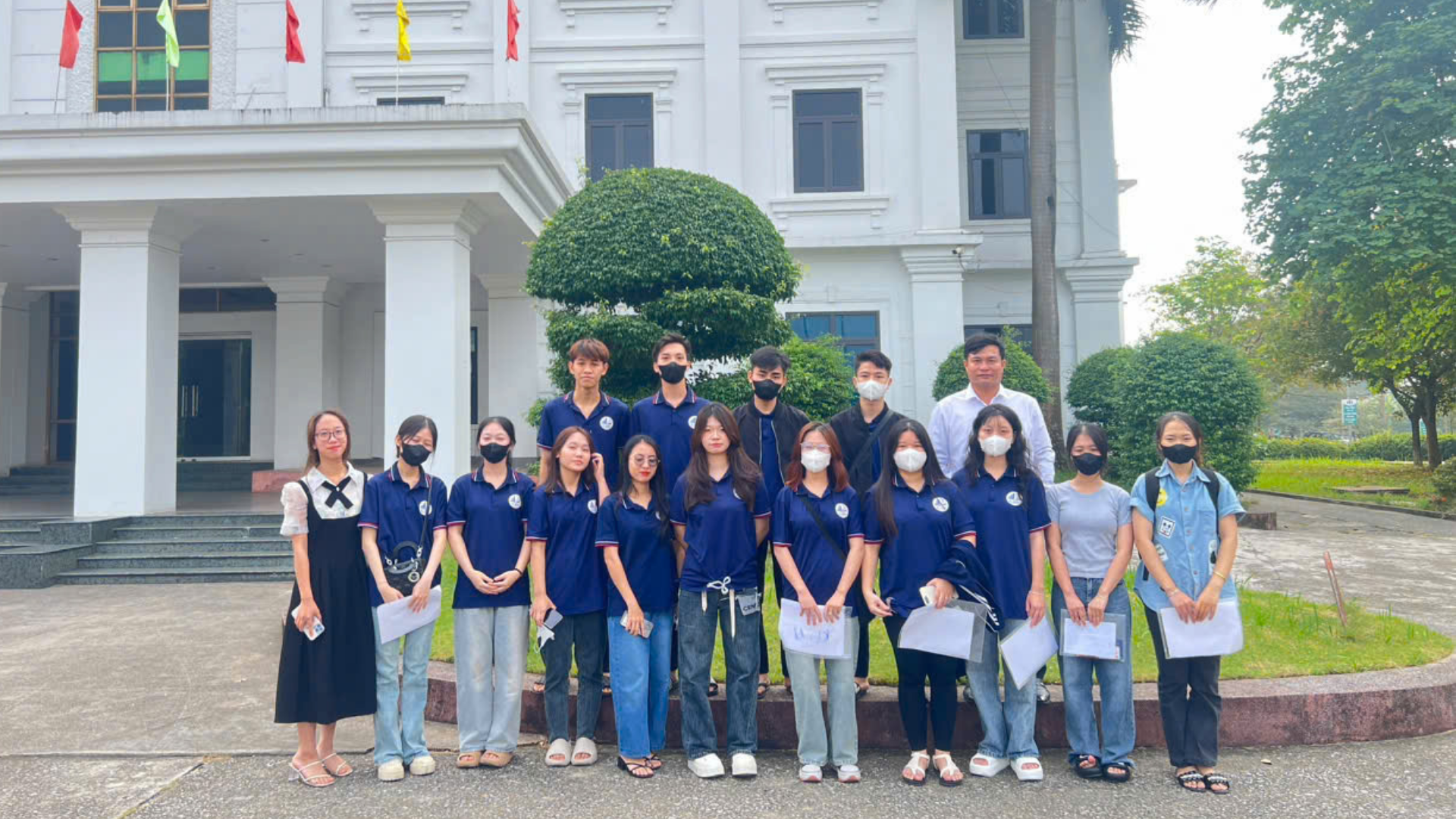 Ảnh hoạt động 33